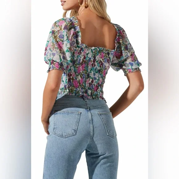 ASTR The Label Smocked Floral Crop Top Multicolor Puff Sleeve Ruffle | S - Picture 2 of 9